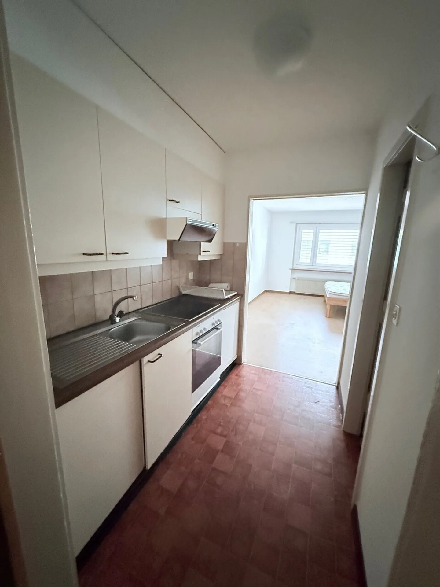 Studio à louer à Biel/Bienne. - Foto 2 von 4