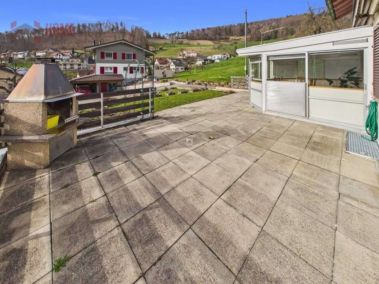 Single-family house with winter garden and beautiful valley view in the countryside - Photo 15 of 20