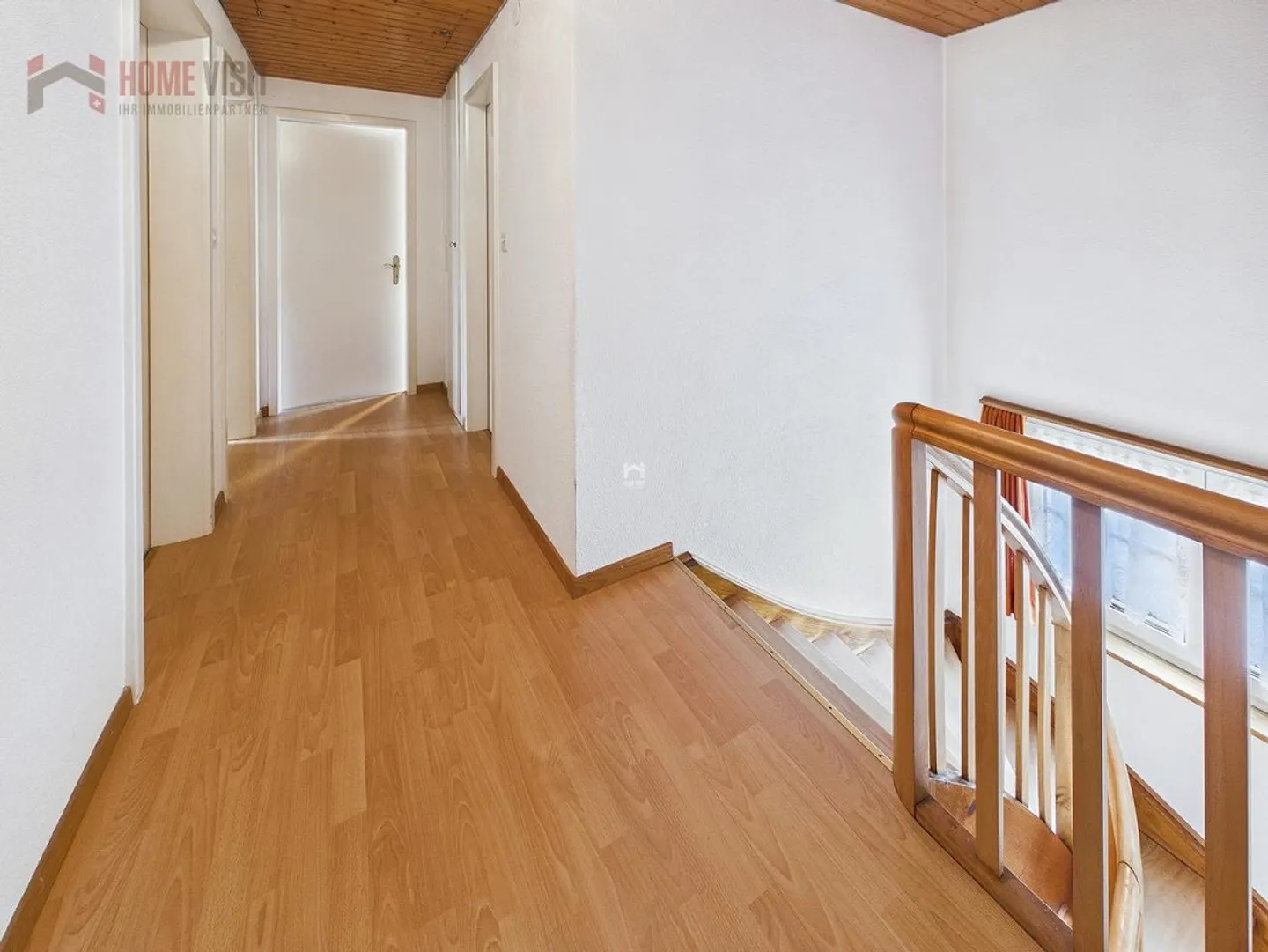 Single-family house with winter garden and beautiful valley view in the countryside - Photo 7 of 20