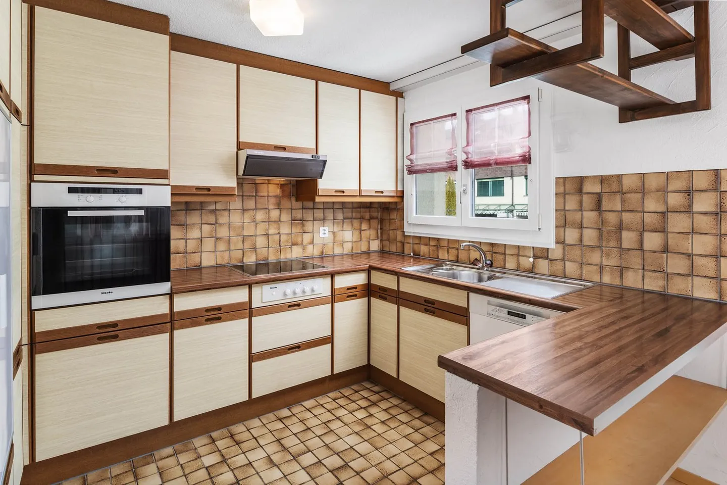 Sunny prospects for your new chapter! - Photo 7 of 20