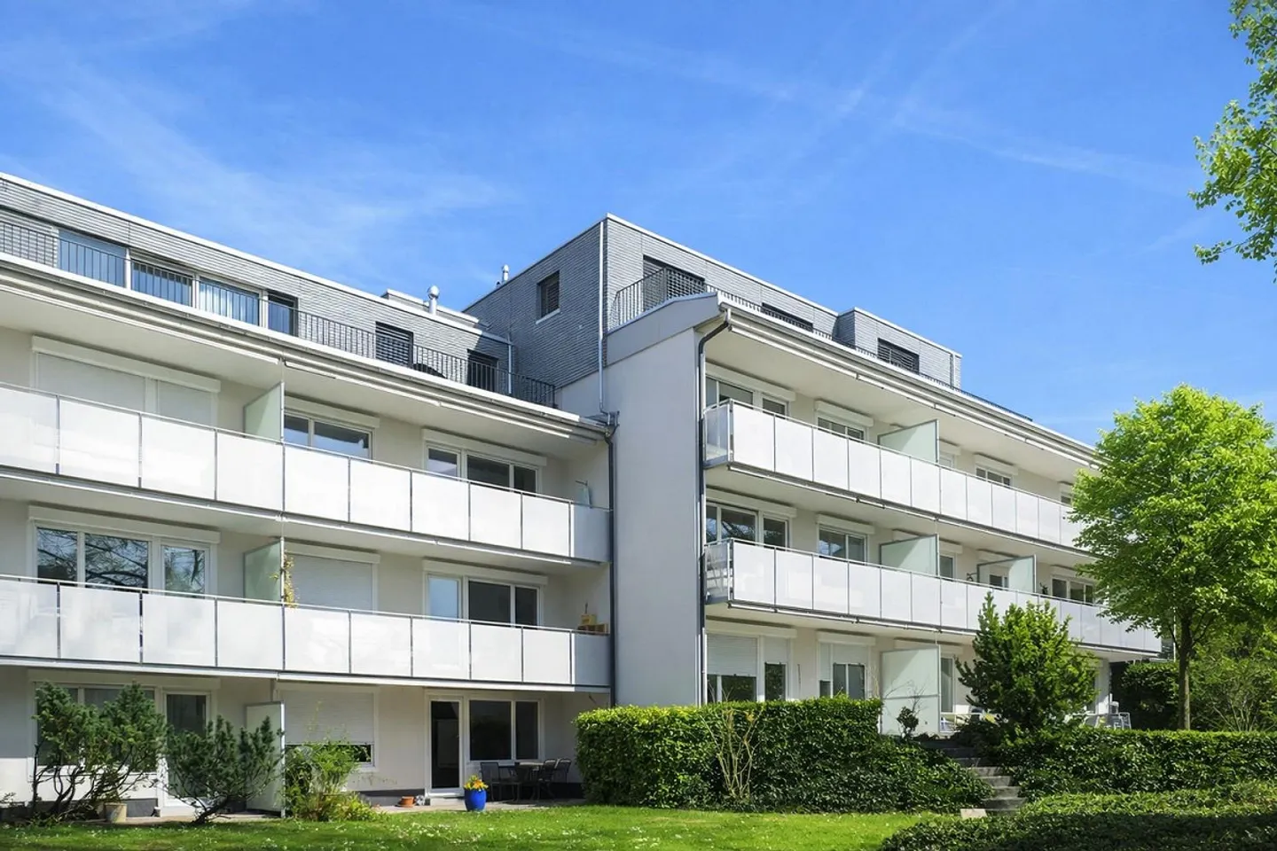 Appartamento moderno in una posizione tranquilla - Foto 1 di 8