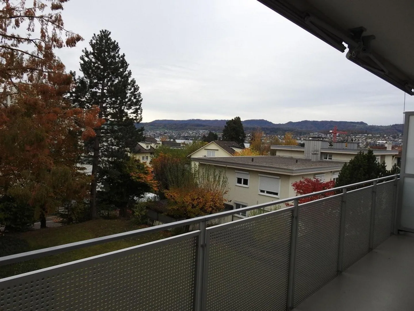 Appartamento moderno in una posizione tranquilla - Foto 6 di 8