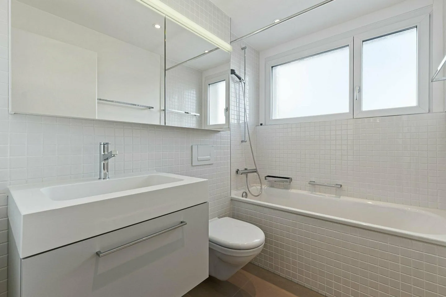 Charmante Wohnung Nähe Stadt - Foto 3 von 6