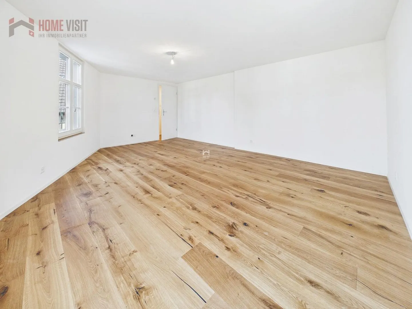 Living with History - High-Quality First Occupancy in Lampenberg - Photo 9 of 10