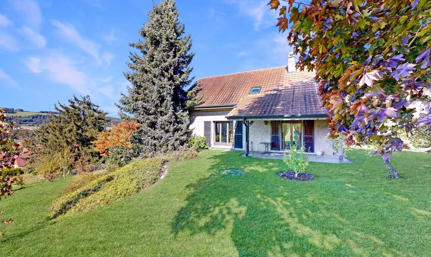 Lumière, espace et potentiel: Charmante villa individuelle avec jardin - Photo 5 sur 11