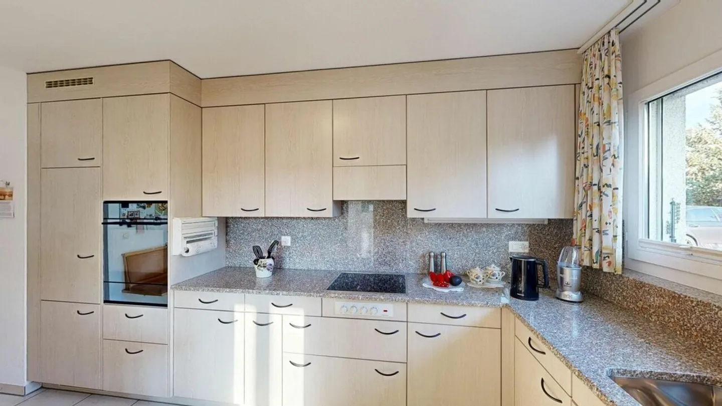 Bright 4.5-room apartment with 2 winter gardens, patio and underground parking... - Photo 16 of 39