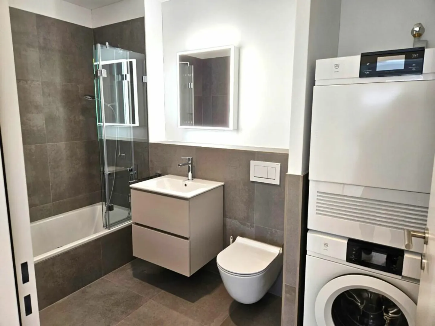 Appartement de luxe en emplacement privilégié - Photo 6 sur 17