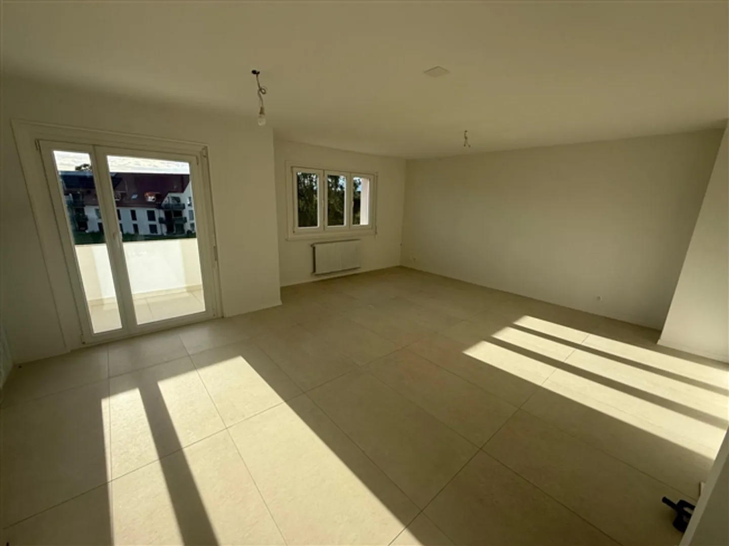 Appartamento 3,5 locali, completamente ristrutturato a Corcelles-près-Payerne - Foto 4 di 9