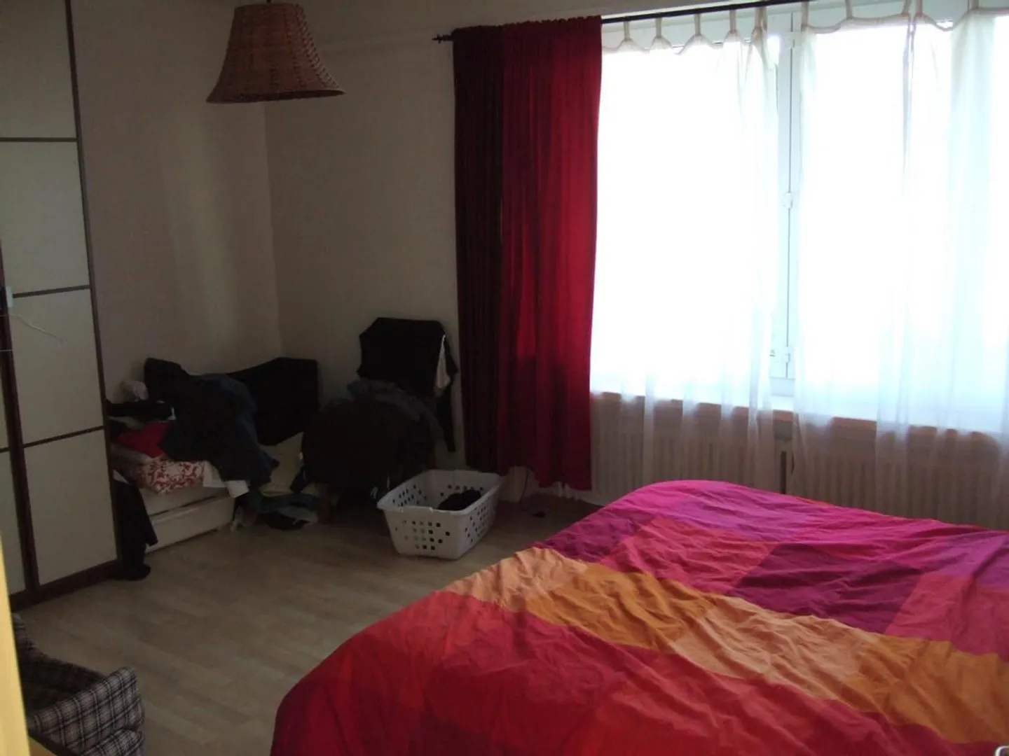 Appartement spacieux de 4,5 pièces avec terrasse étendue à Herrliberg - Photo 4 sur 8