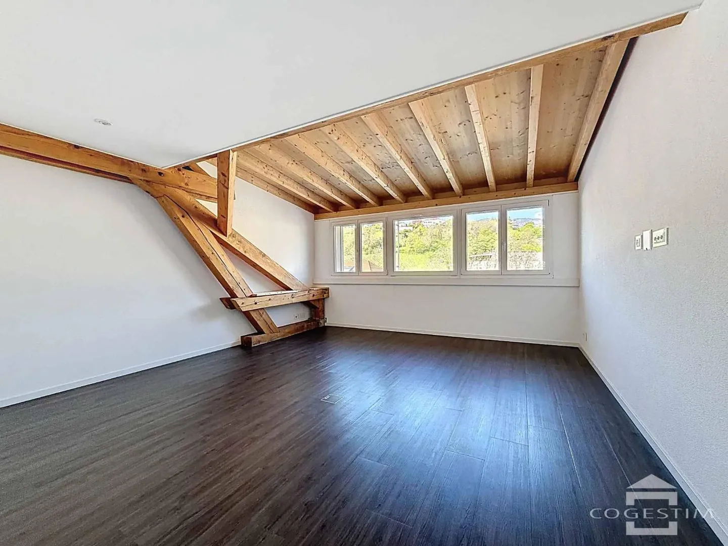 Büro 8 Zimmer - Foto 3 von 13