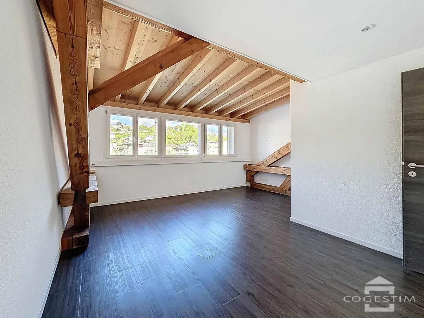 Büro 8 Zimmer - Foto 5 von 13