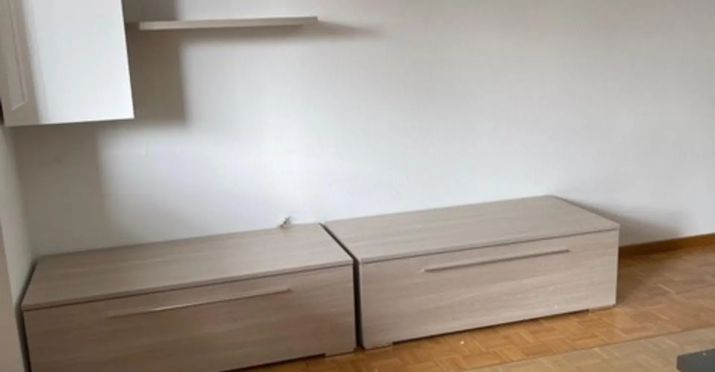 Appartamento ristrutturato con balconi - Foto 6 di 10