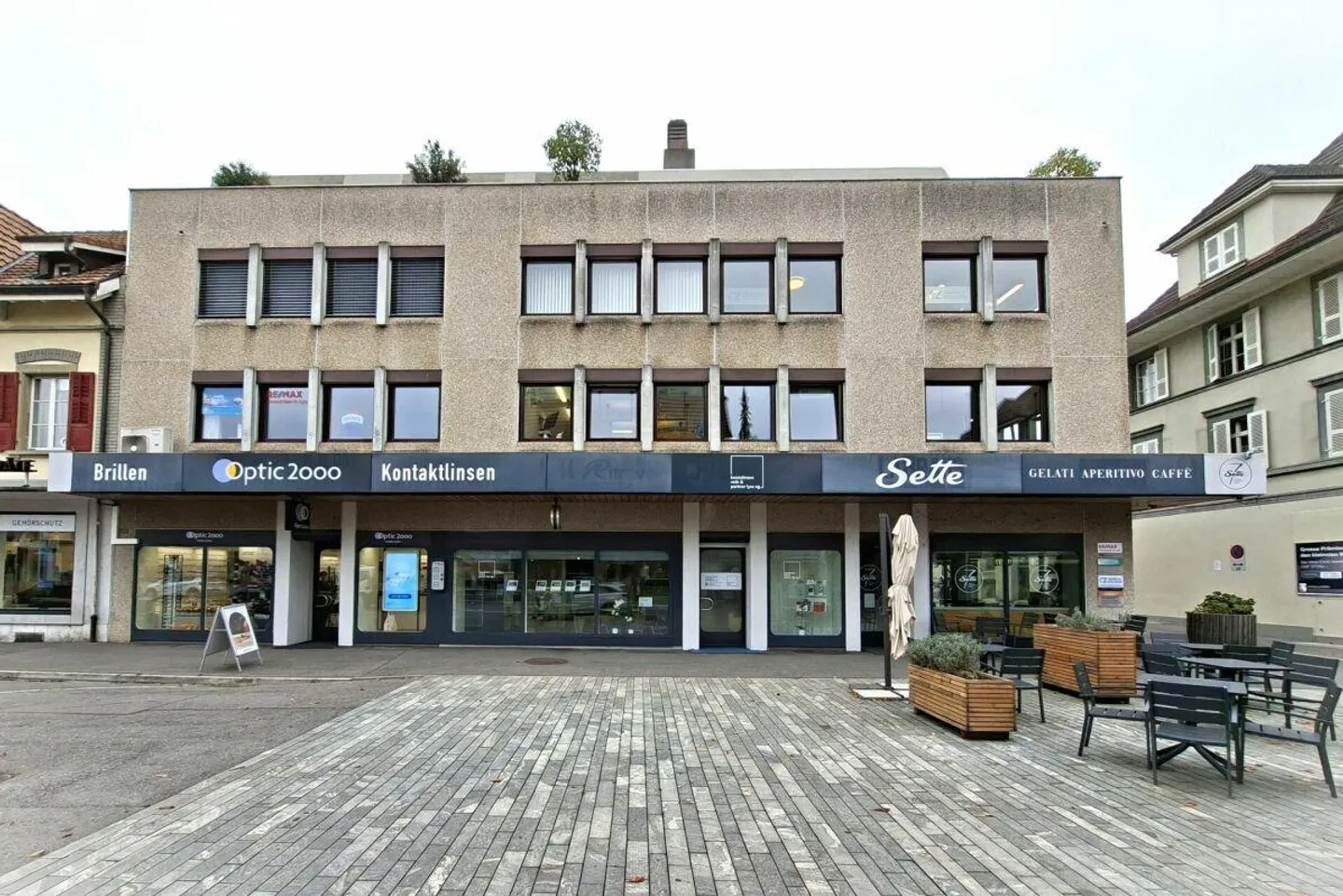 89 m2 Bürofläche an bester Lage, mitten in Lyss! - Foto 1 von 6