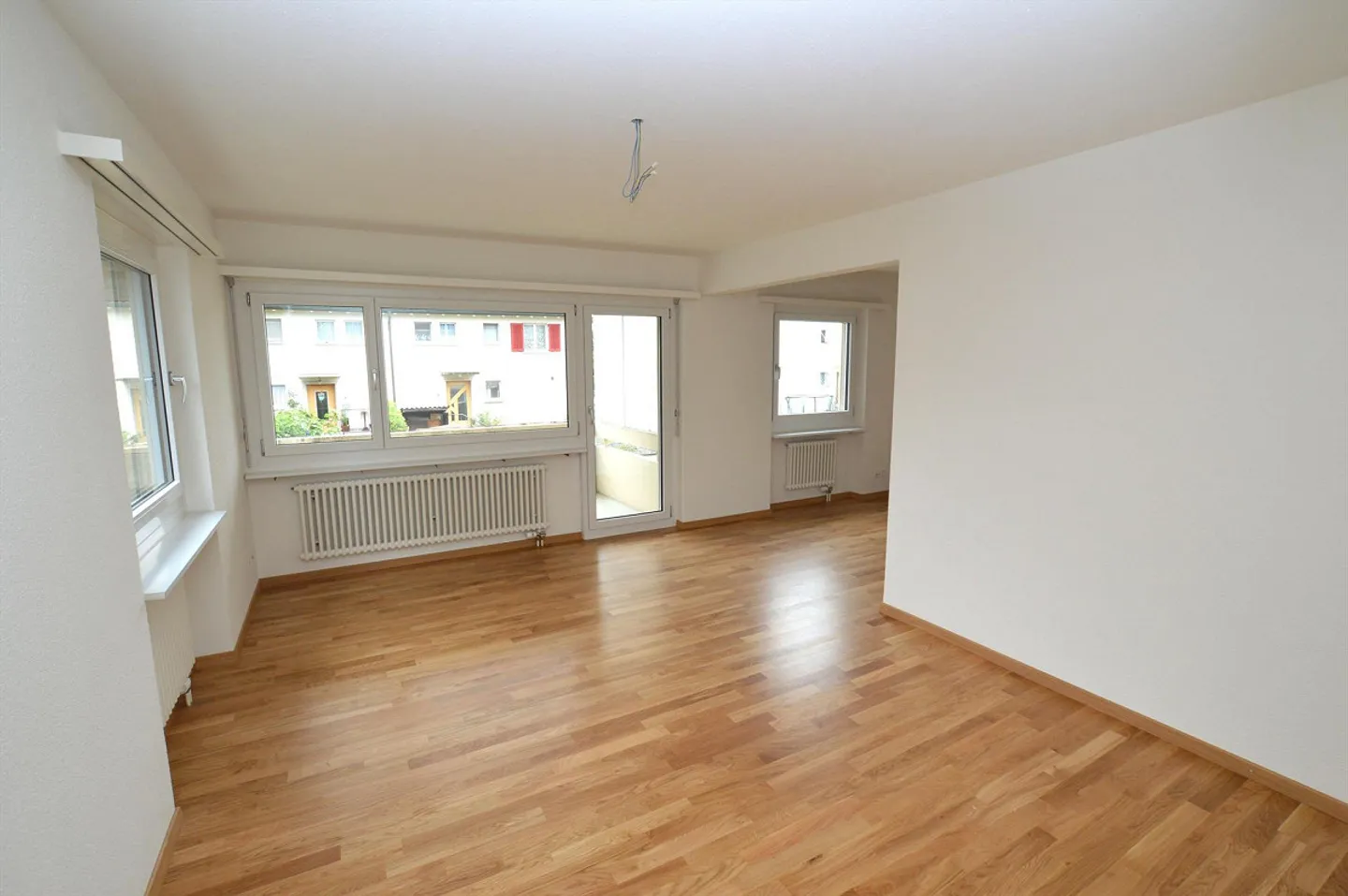 Appartamento 2.5 locali in una posizione tranquilla a Oberwinterthur - Foto 5 di 6