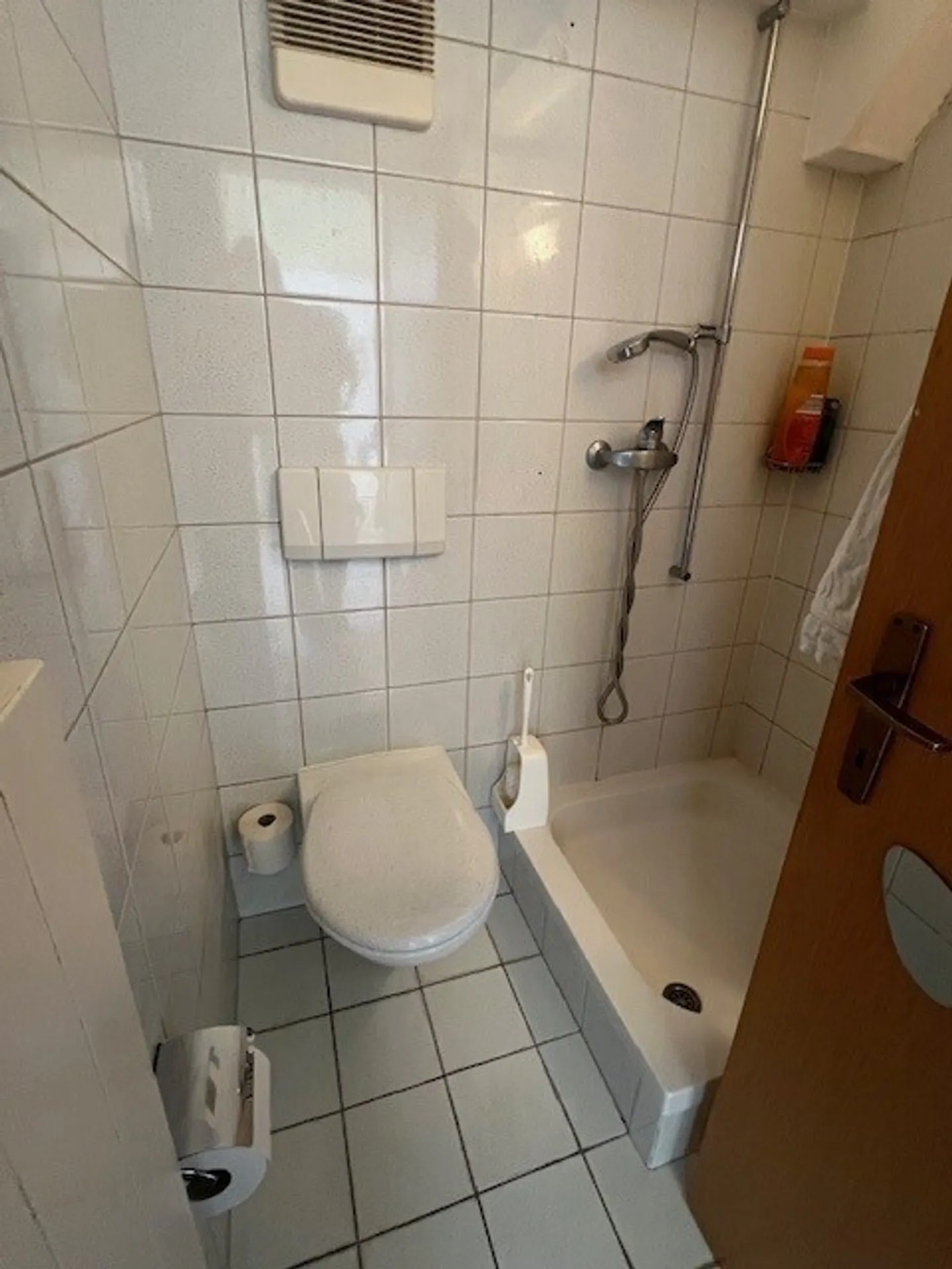 SION, ATTIQUE 1,5 pièce
terrasse au coeur de la ville - Photo 7 sur 13