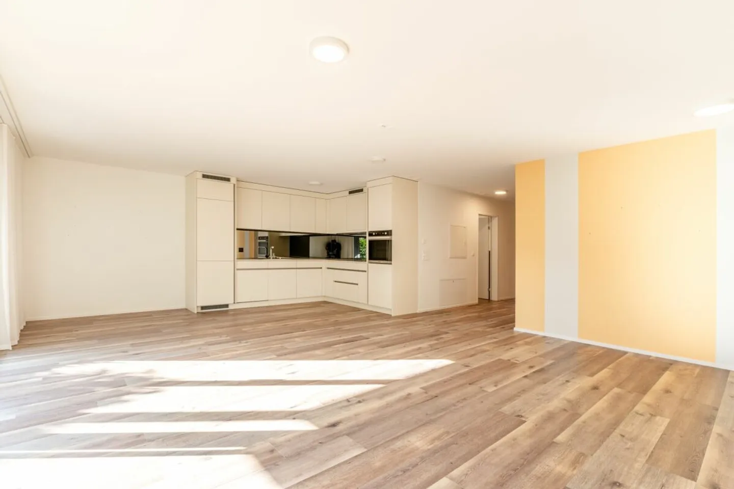 Attractive 2.5-room garden apartment with charm - Photo 3 of 17