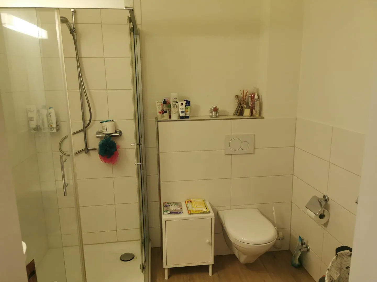 Spacious 2.5-Room Apartment - Photo 4 of 8