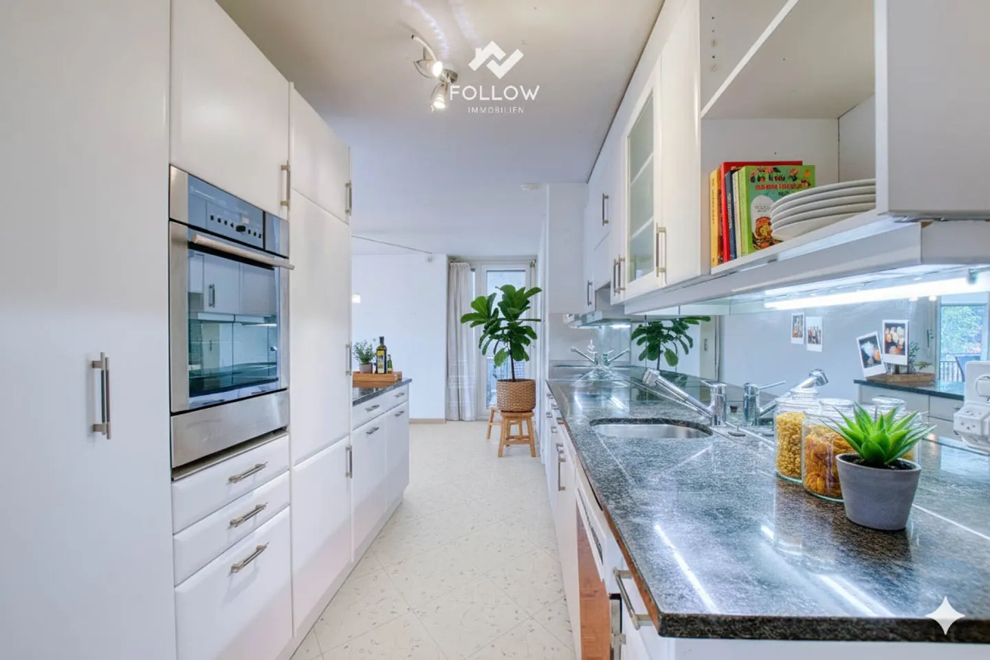 Licht, Raum und Lebensqualität - traumhafte 4.5-Zimmer-Wohnung im Herzen von Pieterlen - Foto 8 von 14