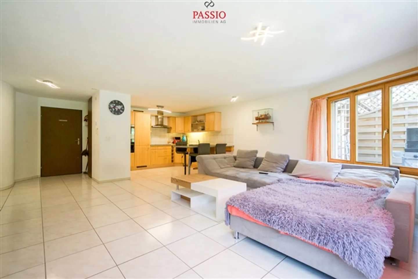 «2,5-Zimmer Wohnung mit grosser Terrasse und Spa-Bereich» - Foto 3 von 14