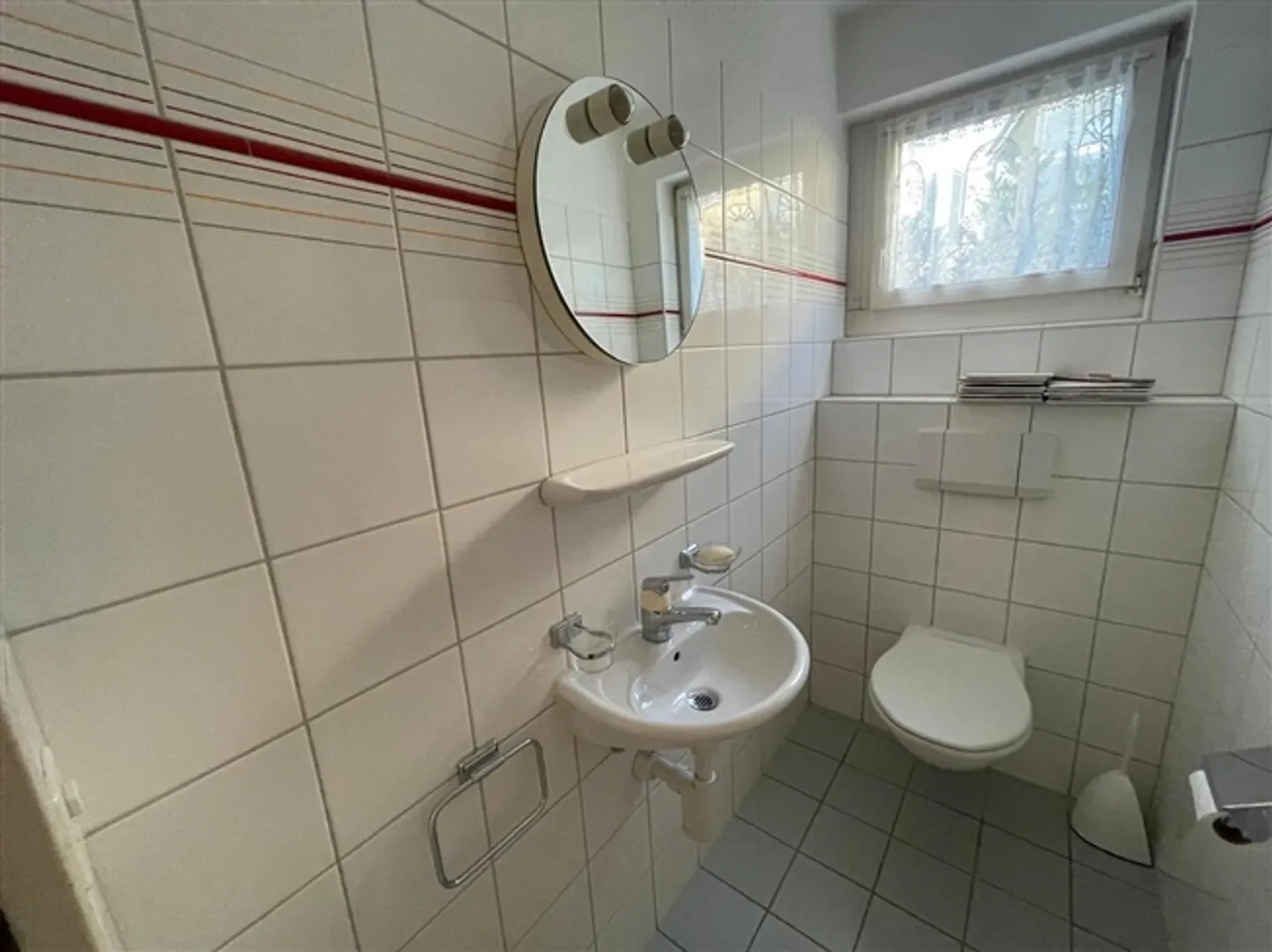 Appartement au rez-de-chaussée attrayant avec jardin (dans le cadre d'un processus d'enchères) - Photo 9 sur 11