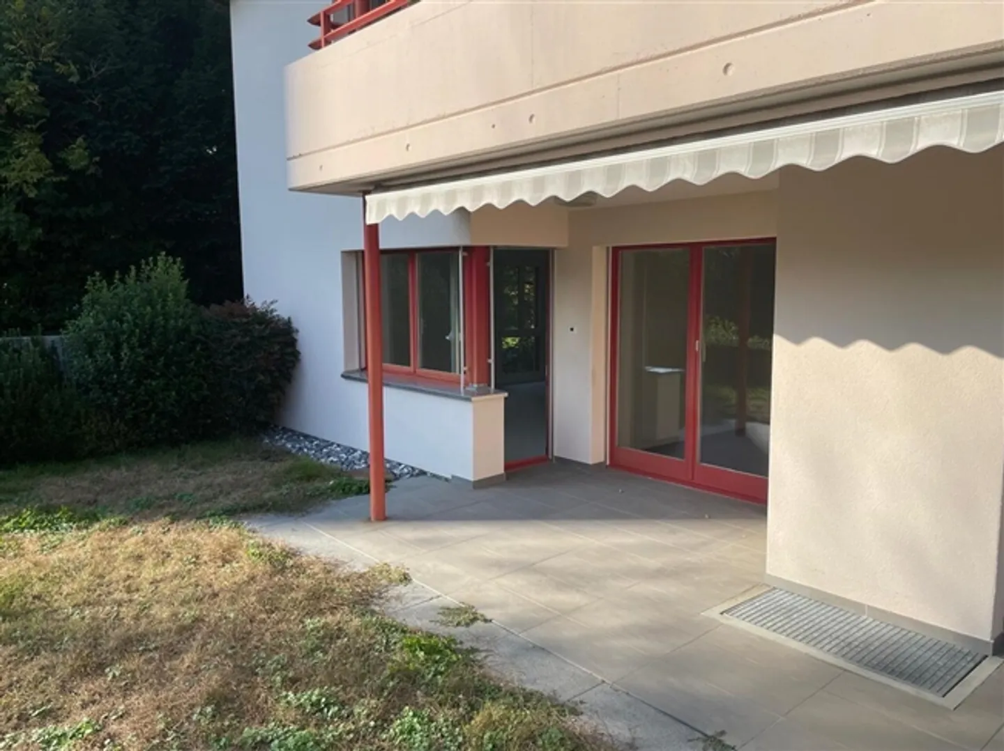 Appartement au rez-de-chaussée attrayant avec jardin (dans le cadre d'un processus d'enchères) - Photo 10 sur 11