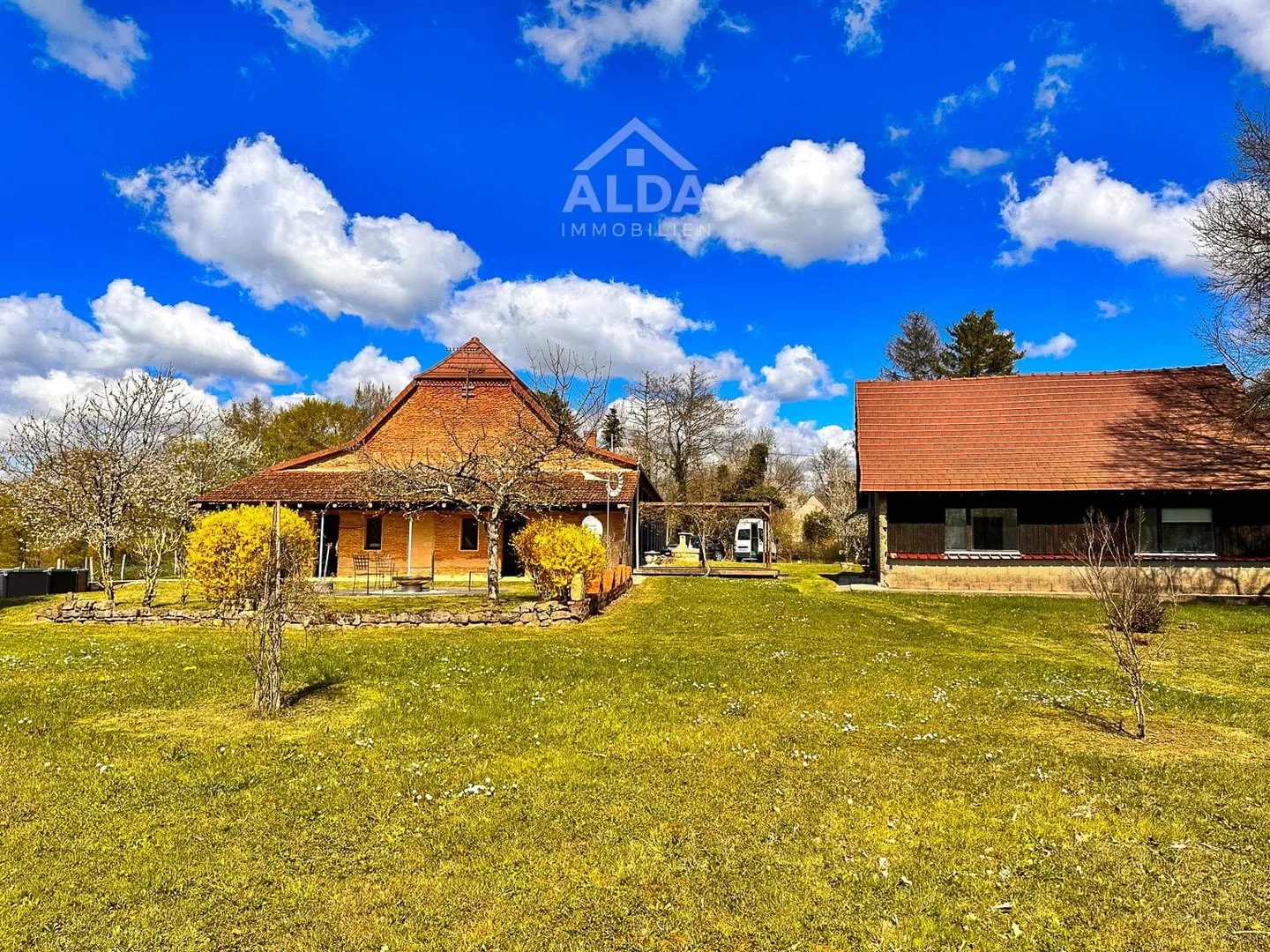 Fattoria in vendita - Foto 1 di 8