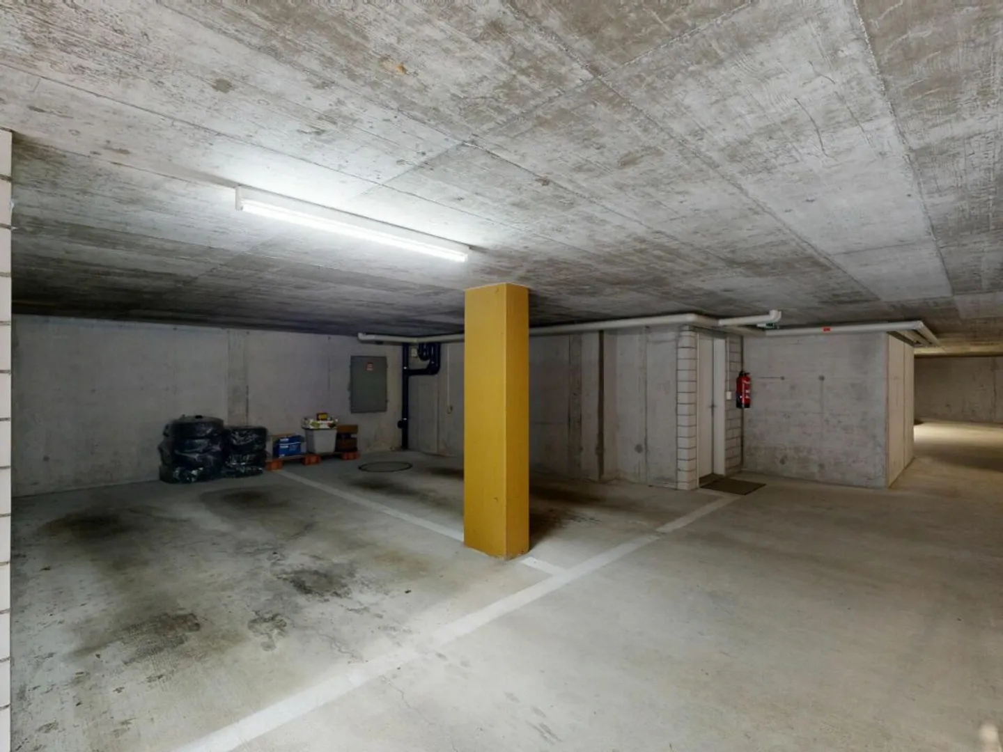 Bright 4.5-room apartment with 2 winter gardens, patio and underground parking... - Photo 30 of 39