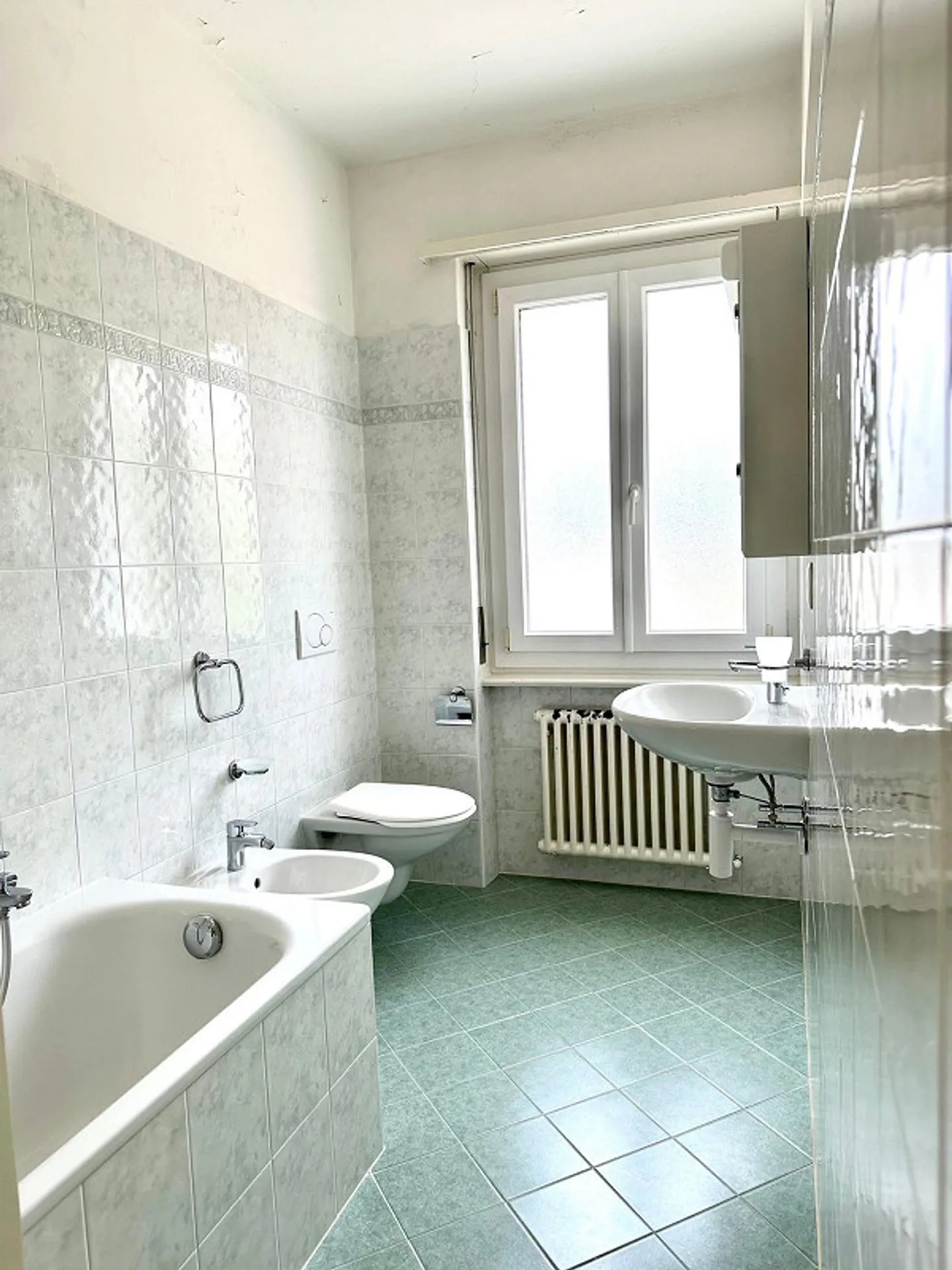For rent 3.5 rooms top floor Genestrerio - Photo 5 of 5