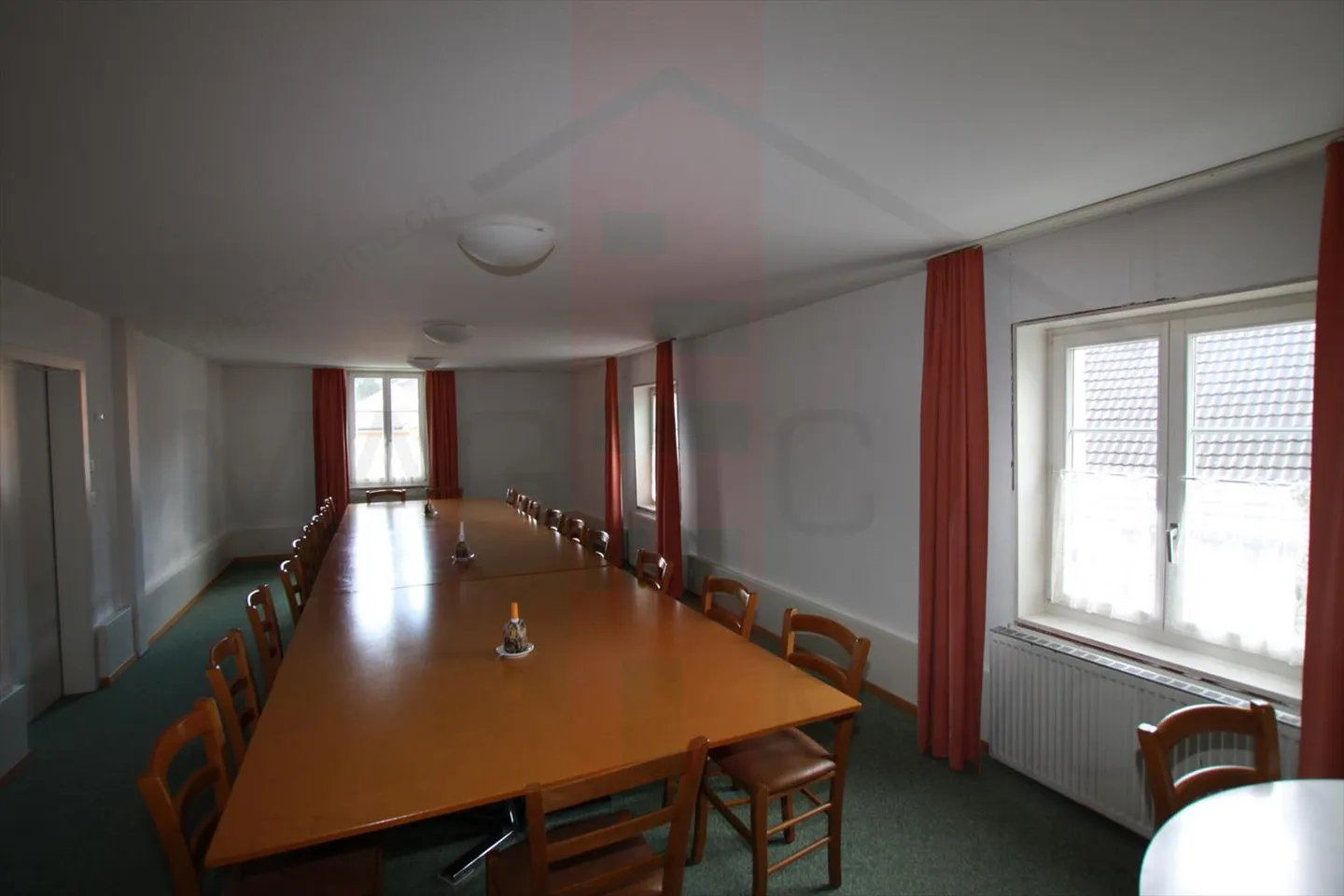 Mischgenutztes Gebäude kaufen - Foto 5 von 8