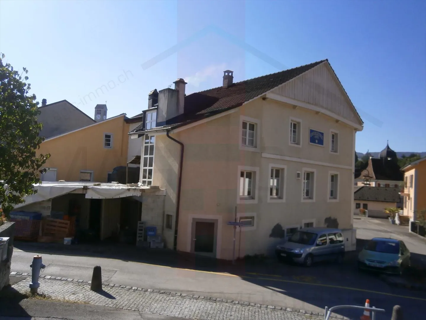 Mischgenutztes Gebäude kaufen - Foto 8 von 8