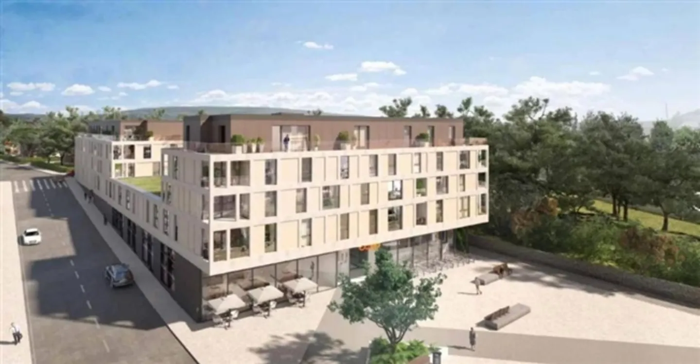 Arcade 1 piece - Photo 2 of 7