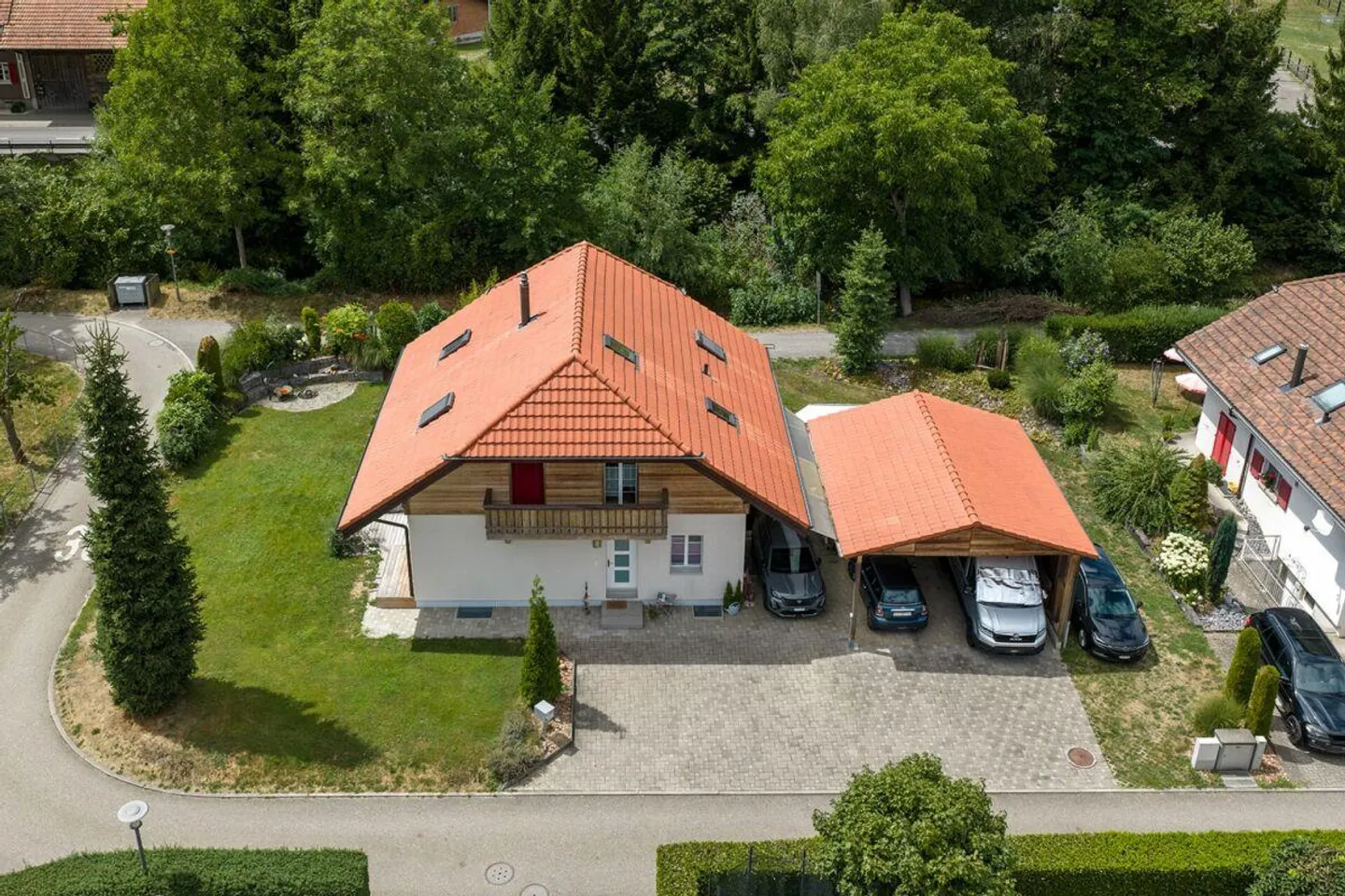 Family paradise in a quiet location - Photo 2 of 12