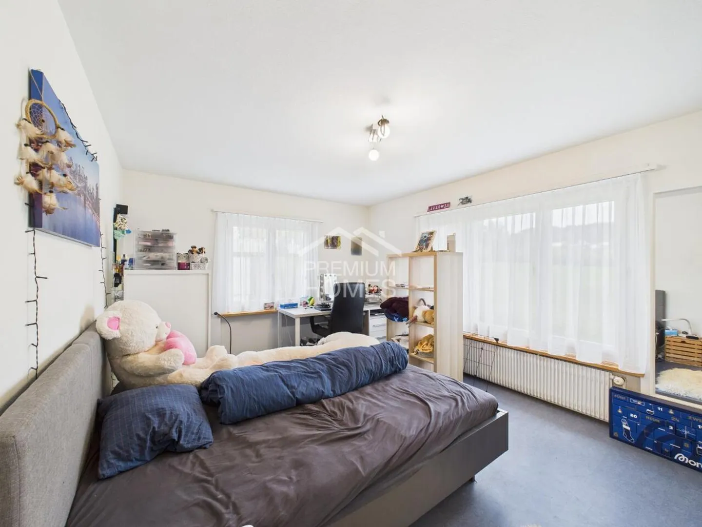 This dream house guarantees you an unobstructed view of greenery - Photo 6 of 10