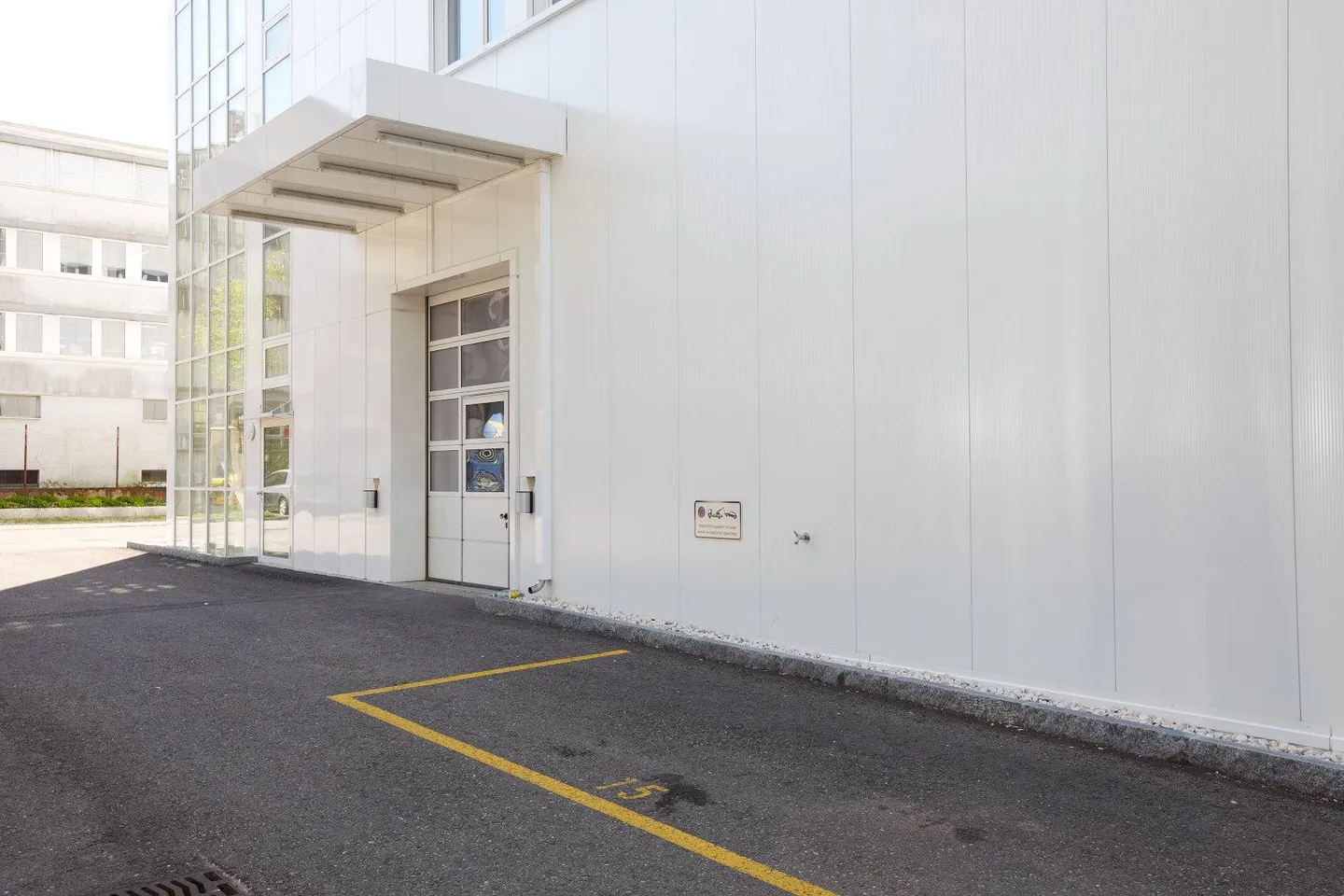 Spazio ufficio in affitto - Foto 8 di 9