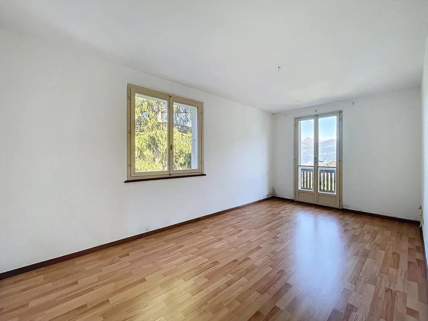 Maison 9 pièces - Photo 5 sur 13