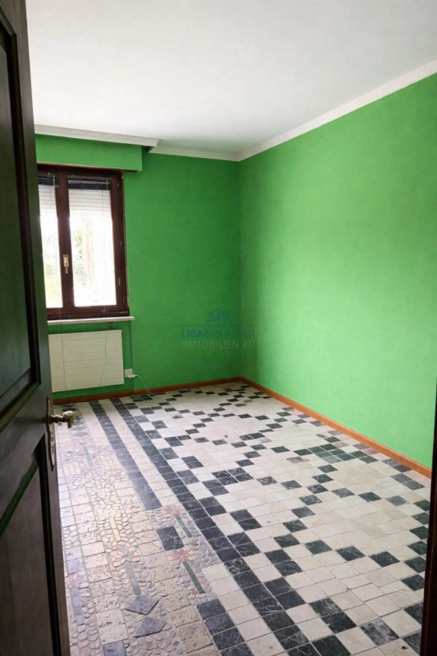 Vivre avec caractère : Galerie, cuisine moderne et terrasse ensoleillée - Photo 7 sur 10