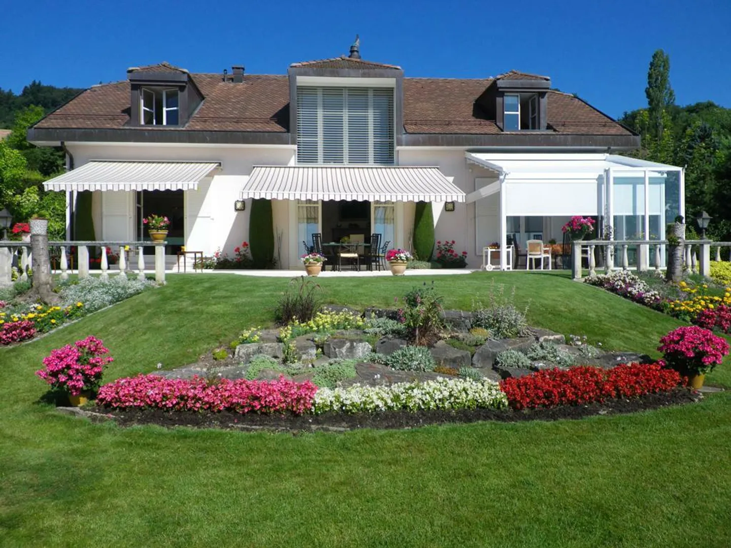 Proprietà lussuosa con vista mozzafiato sul Lago di Ginevra e sulle Alpi - Foto 12 di 33