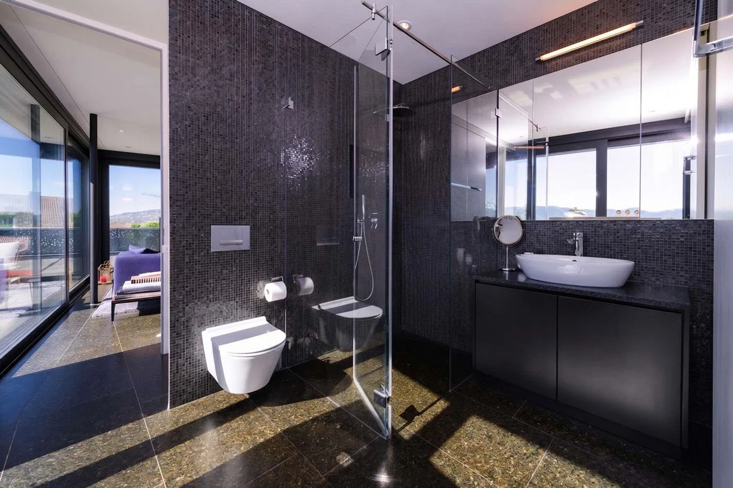 Exclusive penthouse apartment with panoramic view - Photo 7 of 13