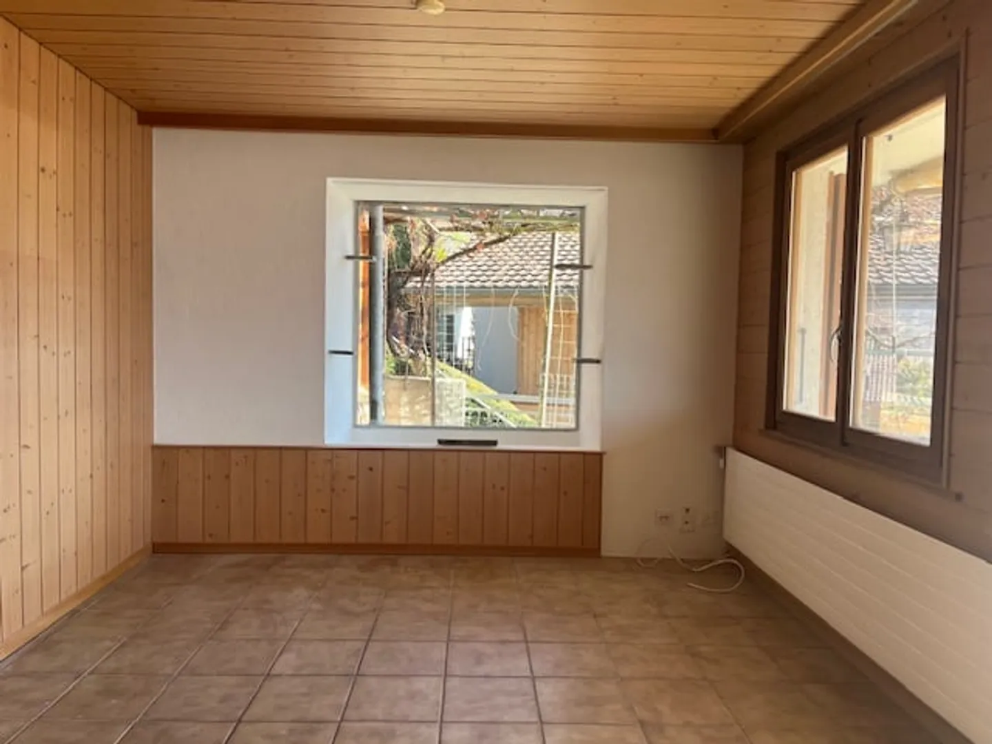 Affascinante casa plurifamiliare con vista mozzafiato sulle montagne a Merligen - Foto 3 di 17