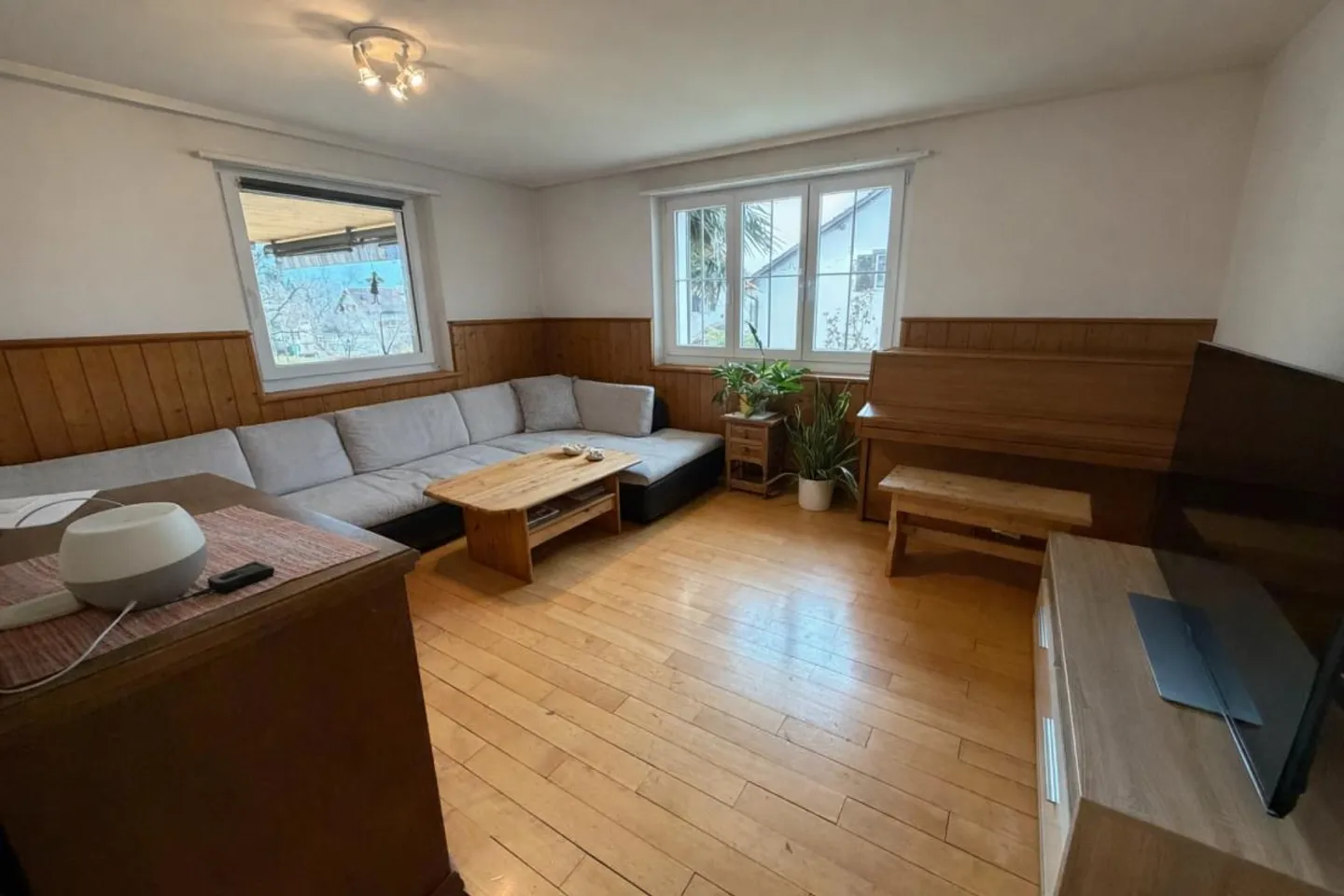 Attrayante maison individuelle de 7 pièces avec annexe moderne dans un quartier résidentiel privilégié de Coire - Photo 7 sur 10