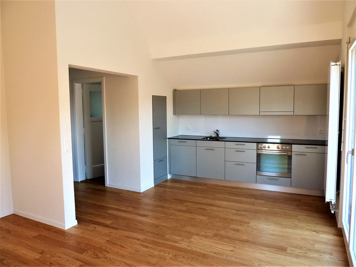 Attic apartment with charm in Köniz - Photo 7 of 17