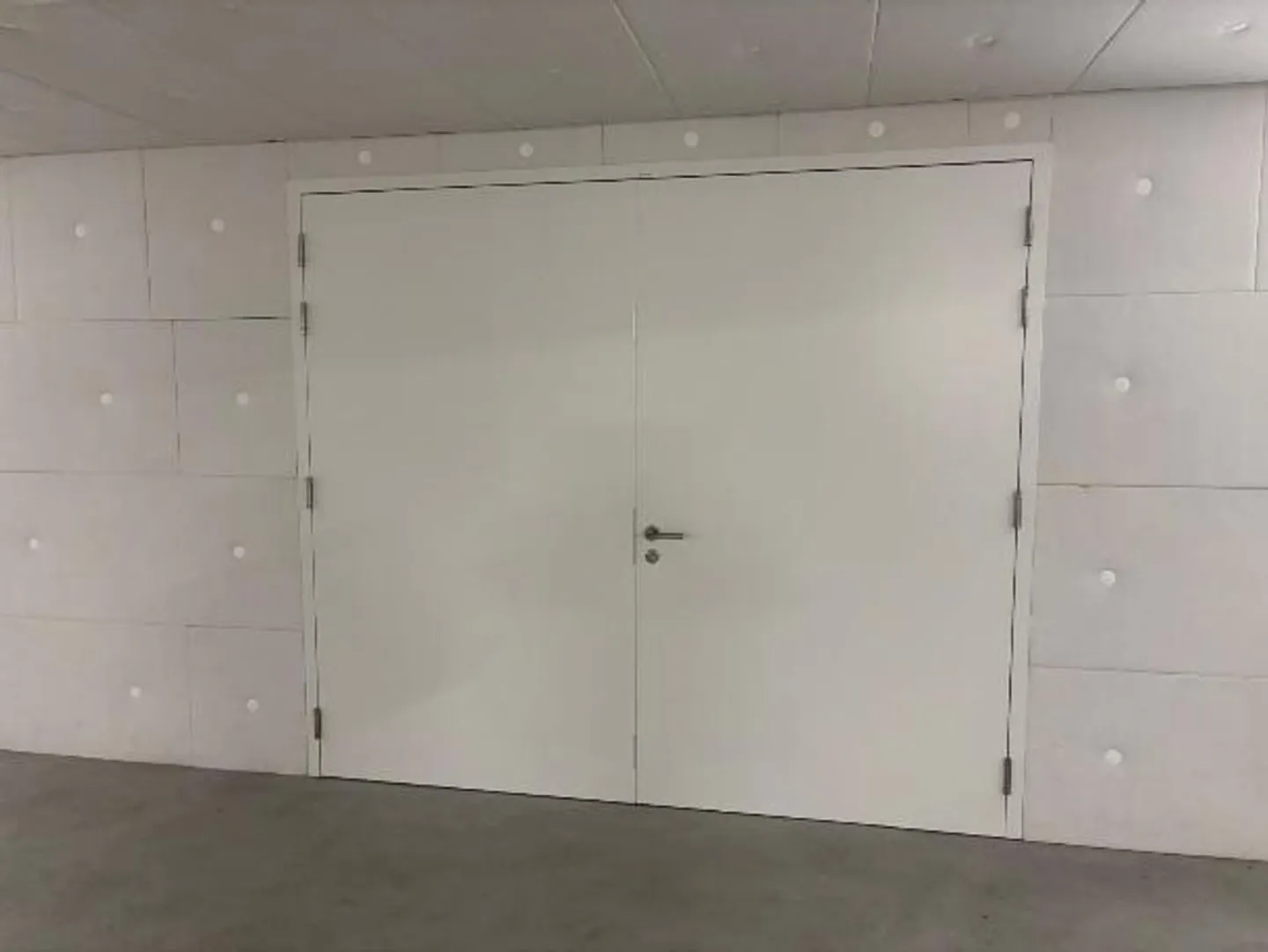 52 m² Magazzino/Stanza Hobby, nuova e centrale, in affitto a Seengen - Foto 2 di 13