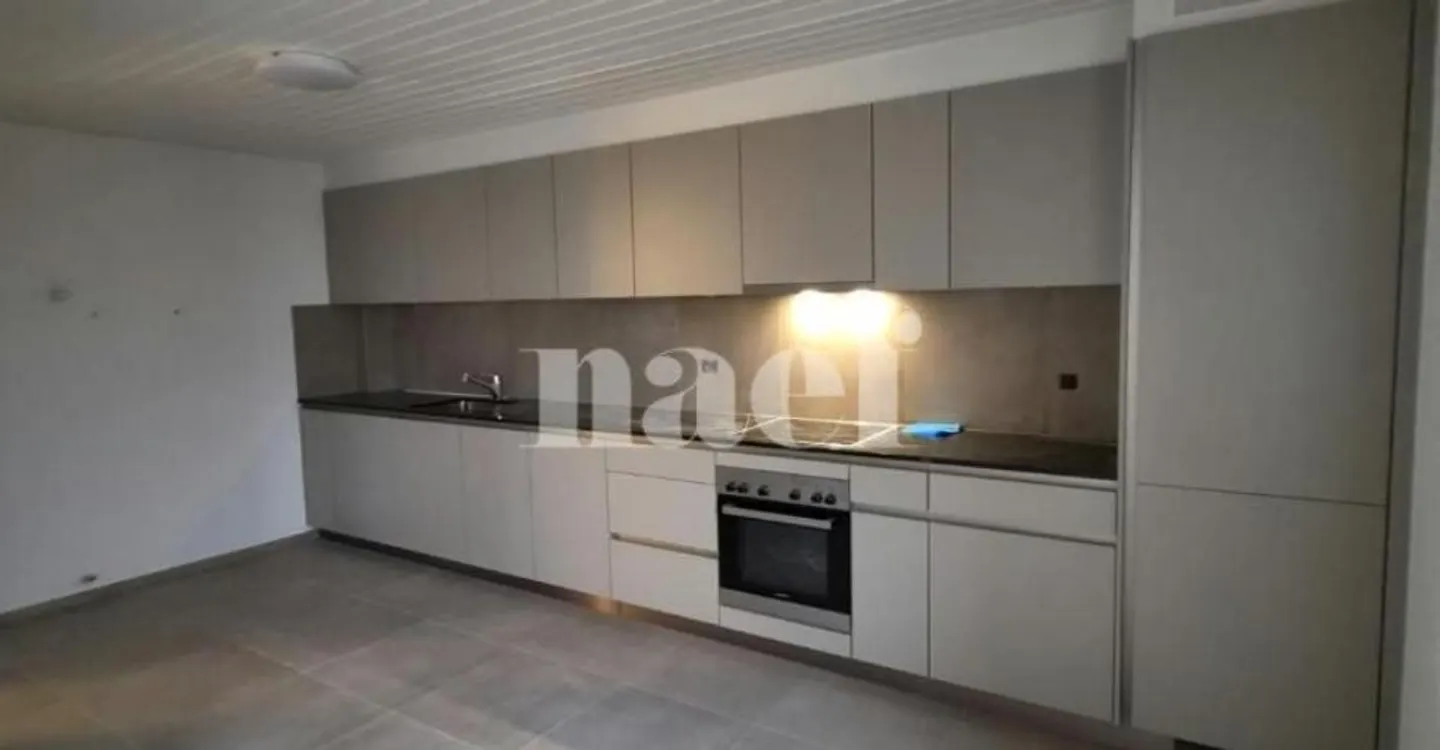 3-Zimmer-Wohnung vollständig renoviert im Stadtzentrum - Foto 4 von 6