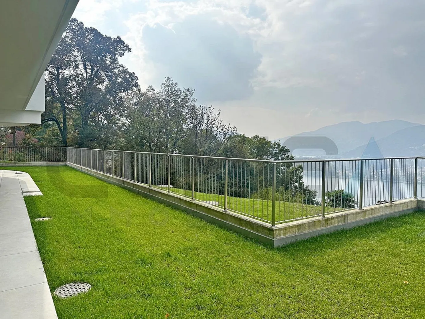 MONTAGNOLA - ARASIO nouveau 4.5 pièces avec jardin et vue sur le lac - Photo 6 sur 10