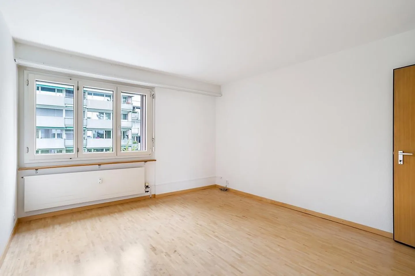 Newly renovated apartment - Photo 4 of 7