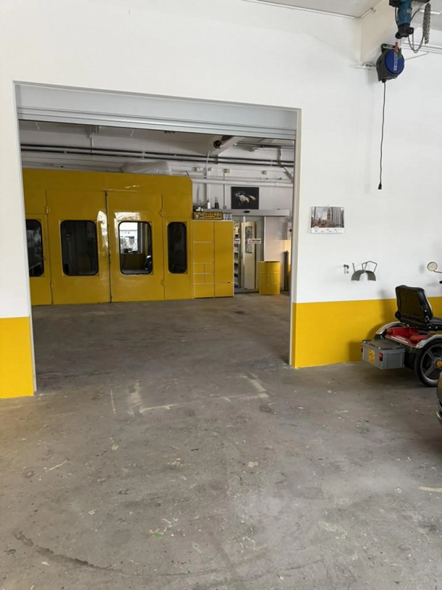 Spritzwerk / Carrosserie & Luxus Loft Atrium-X- - Foto 6 von 30