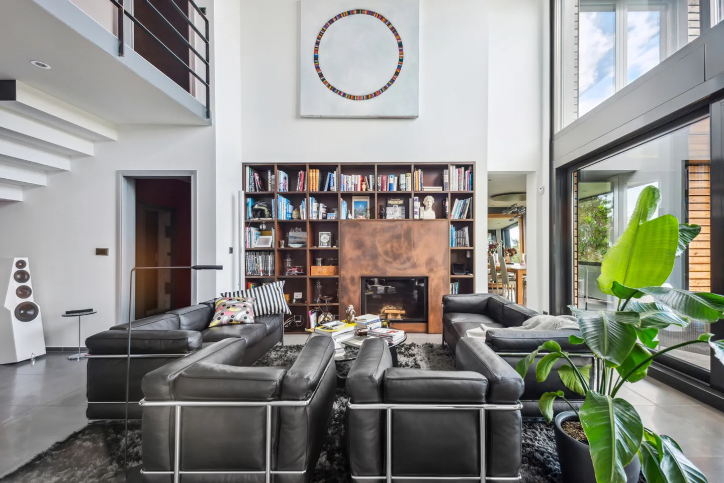 Villa contemporanea con vista mozzafiato - Foto 5 di 22