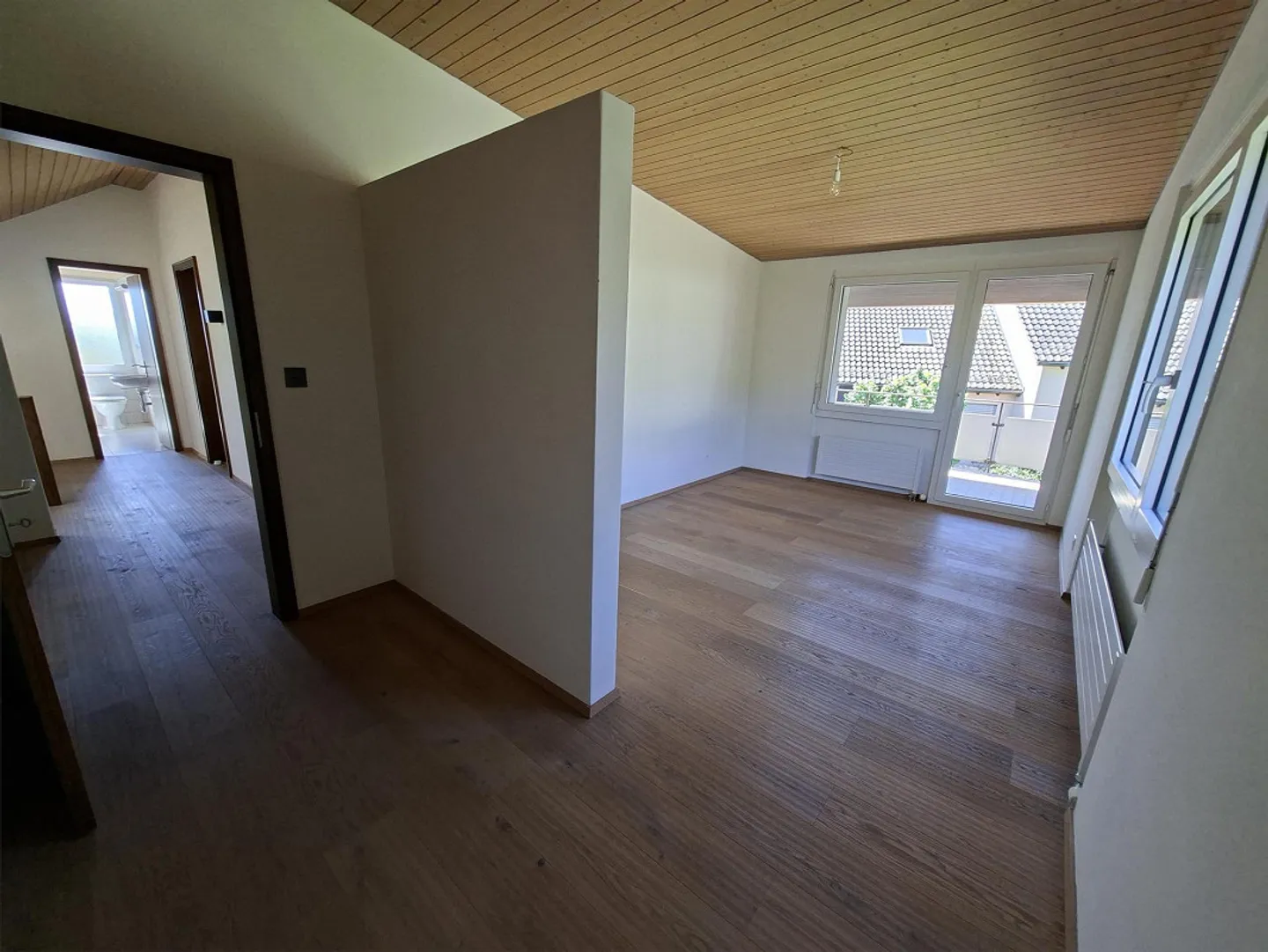 Maison individuelle spacieuse de 6 pièces sur le Sonnenhügel de Zurich-Leimbach (District 2) - Photo 13 sur 17