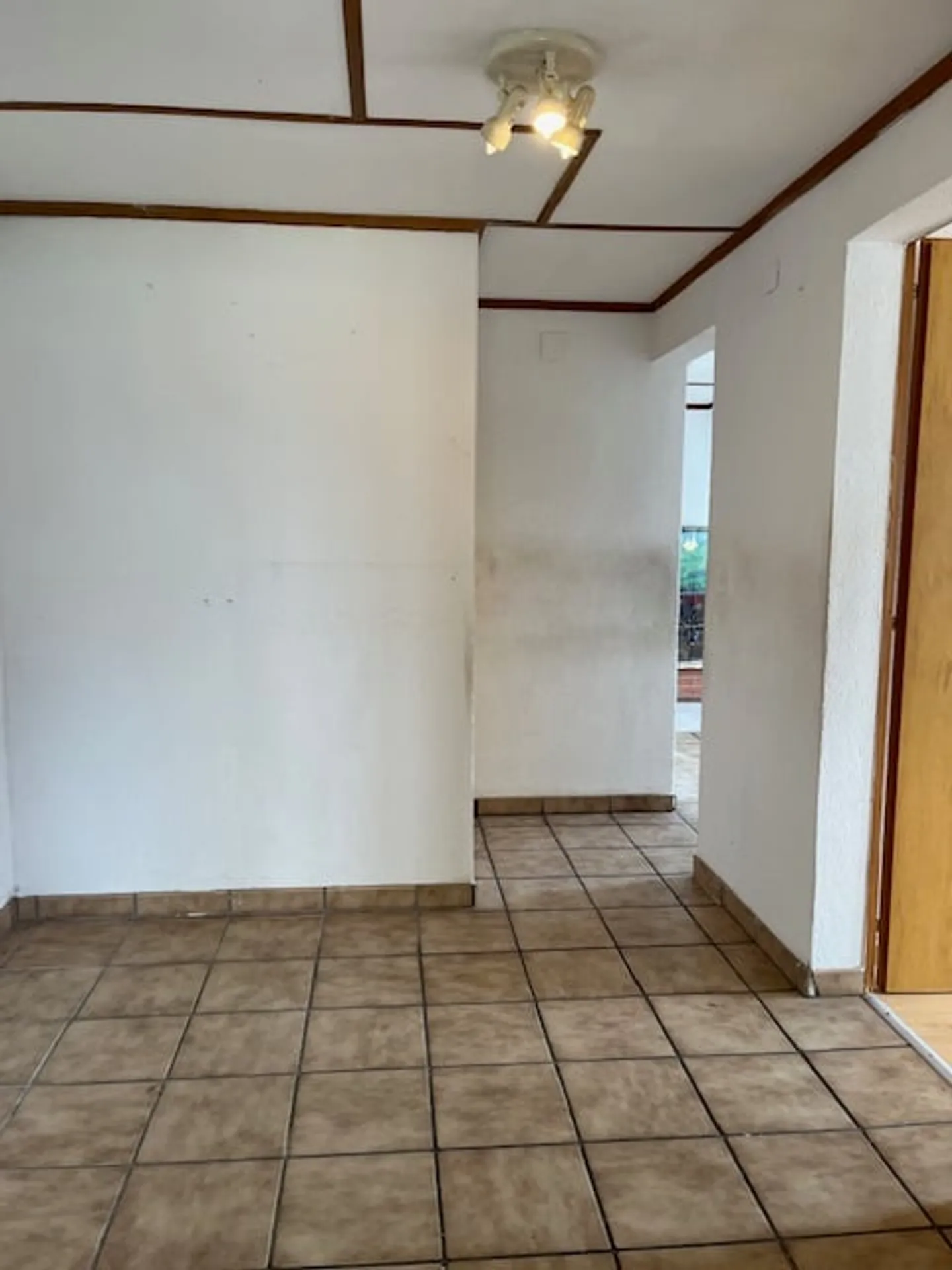 Affascinante casa plurifamiliare con vista mozzafiato sulle montagne a Merligen - Foto 15 di 17