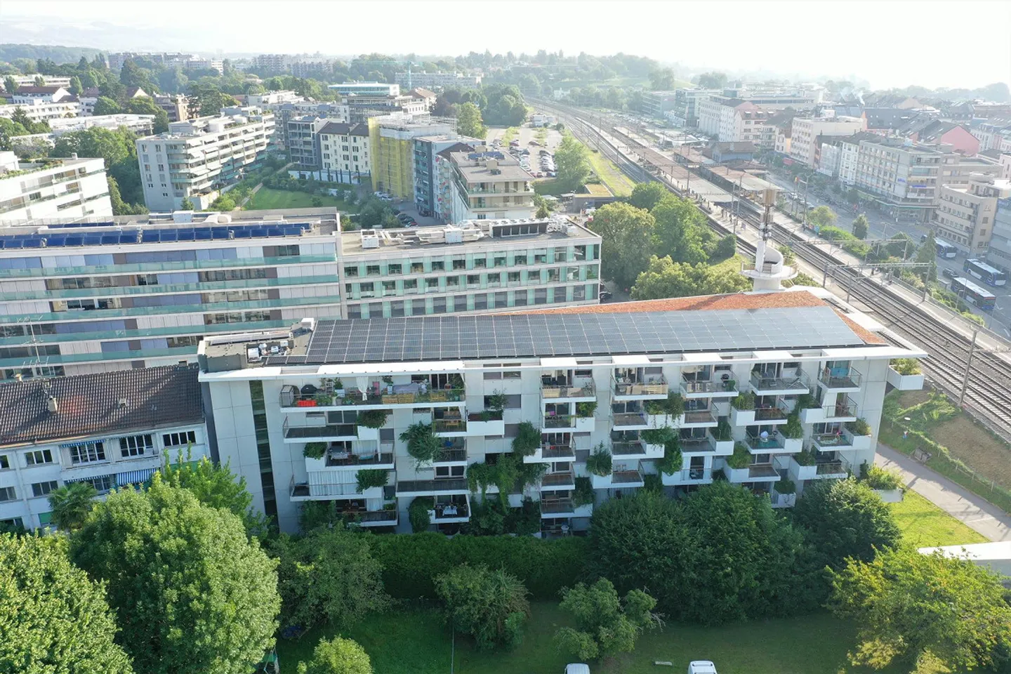 A stone's throw from the city center! - Photo 5 of 6